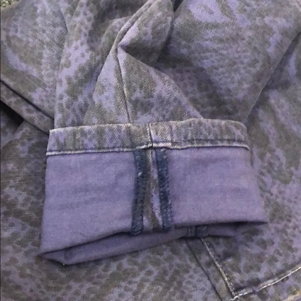 Current Elliott purple snake print Jeans Size 25